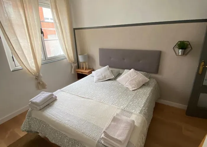 El Arcin En El Centro De Vut3613as *